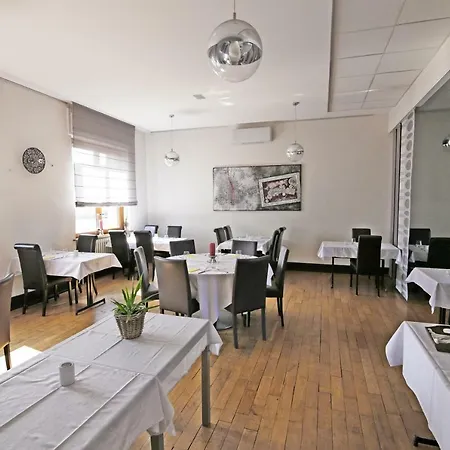 호텔 Restaurant Au Coucou 풀베르샤잉