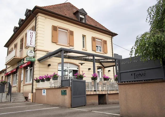 Restaurant Au Coucou Hotel